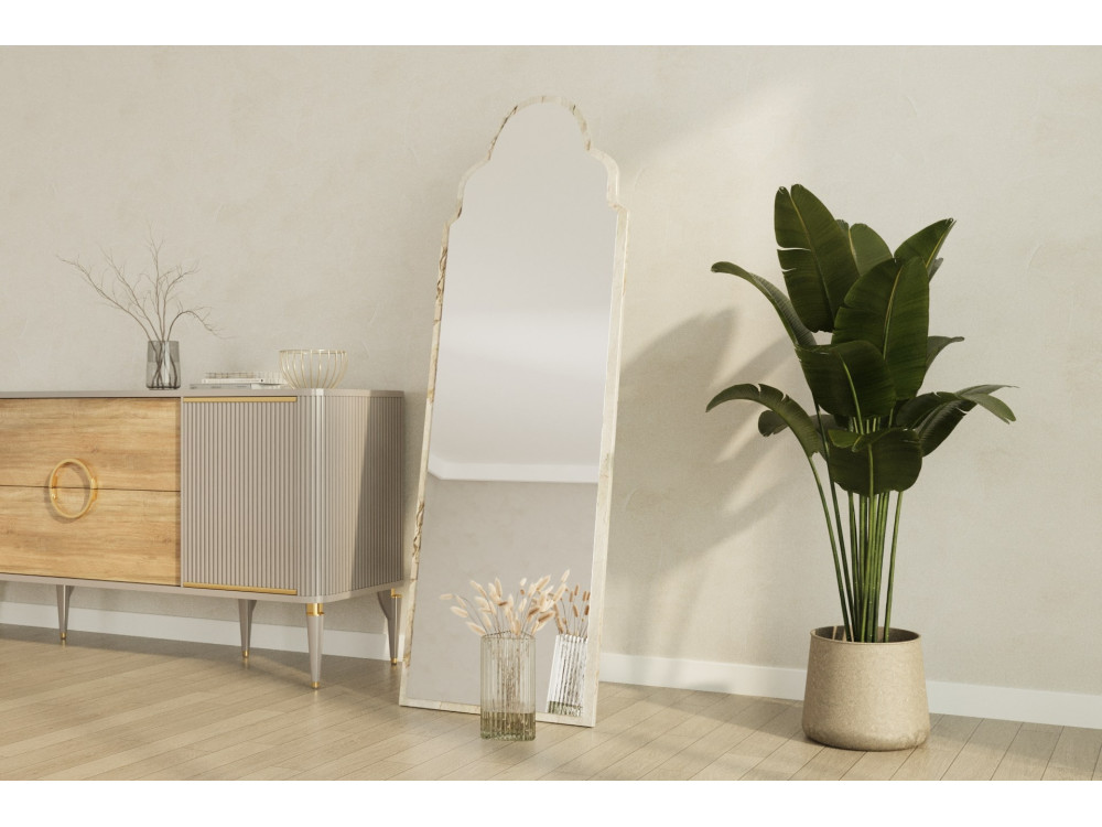 Drewniane lustro "Sahmaran" - 50 x 160 cm - Beżowy