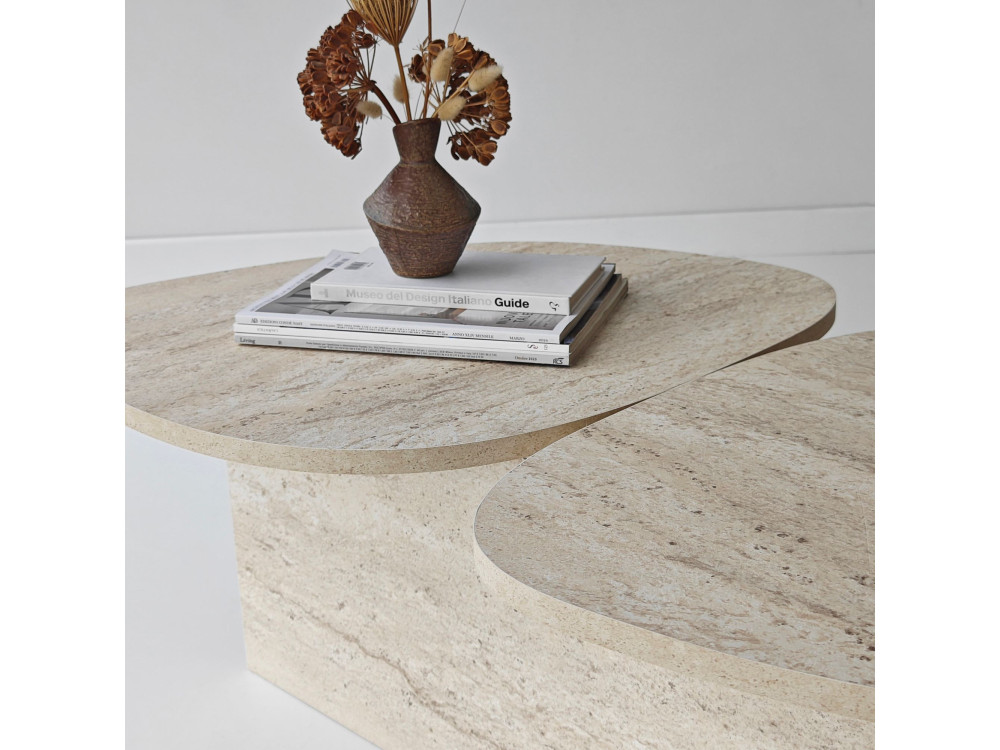 Drewniany stolik kawowy "Stones" 125 x 60 x 38 cm - trawertyn