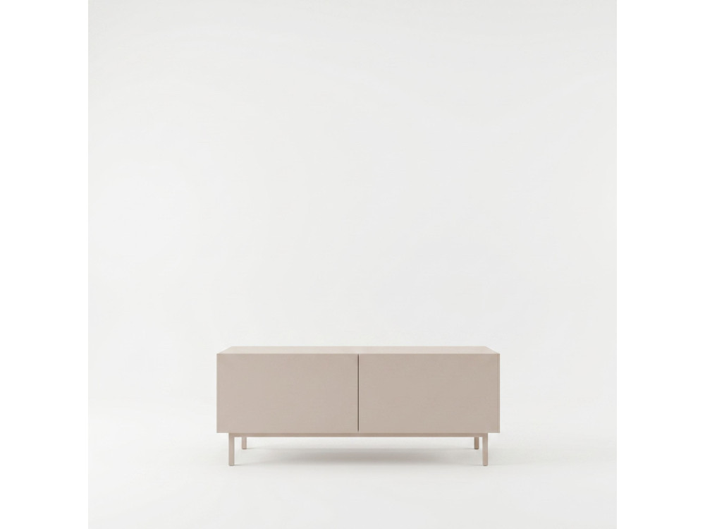 Drewniana szafka pod telewizor „Coast” – 120 x 47,3 x 36,8 cm – kolor piaskowy