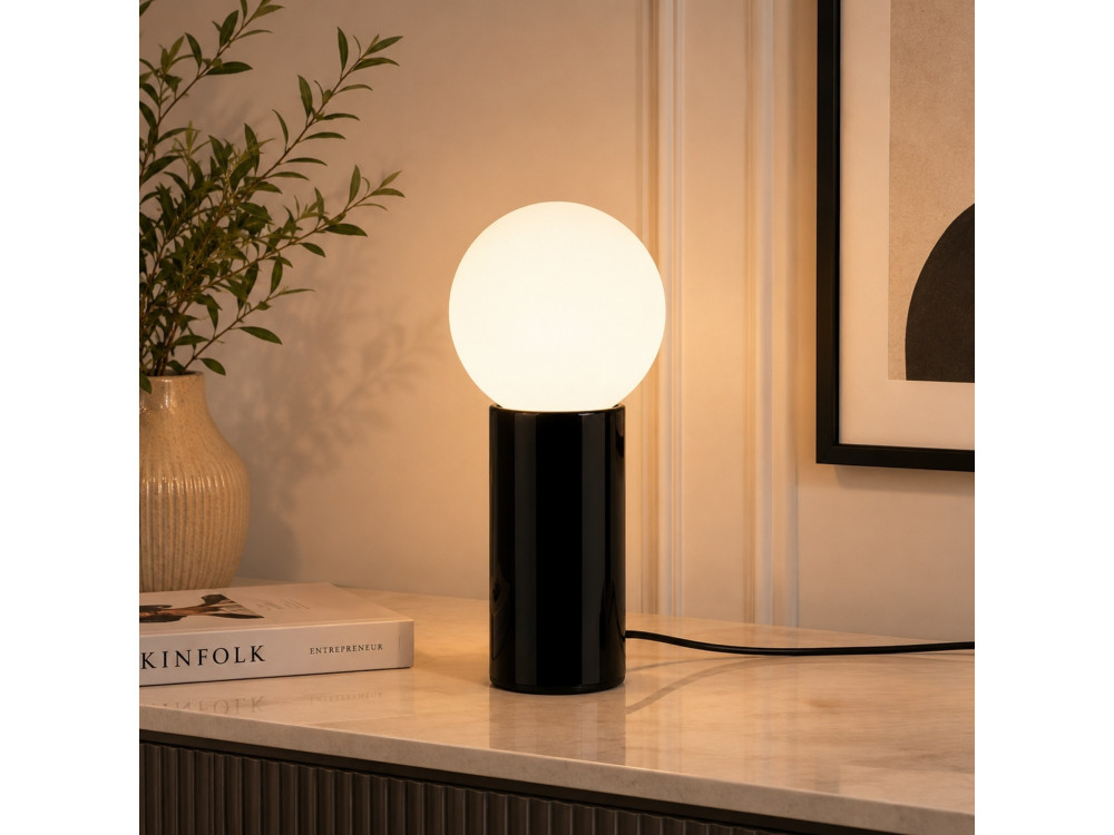 Metalowa lampa stołowa „Polo” – 15 x 15 x 35 cm – czarna