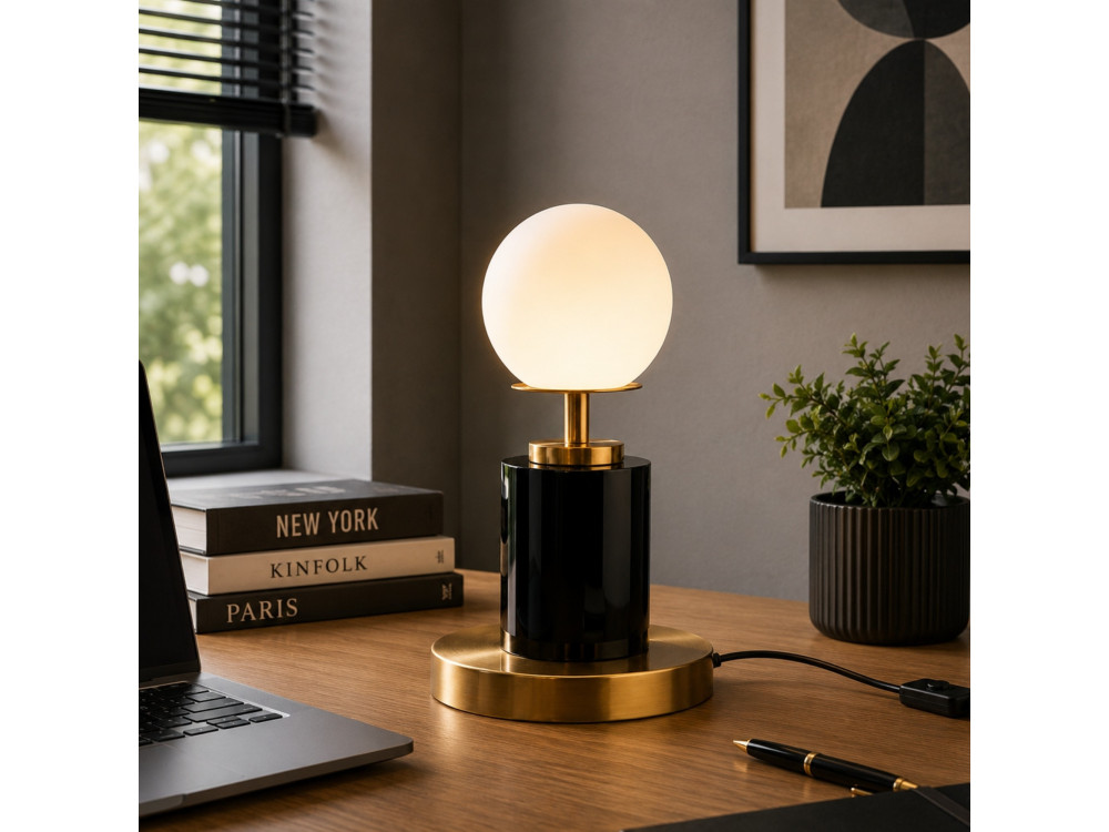 Metalowa lampa stołowa „Moira” – 17 x 17 x 34 cm – czarna