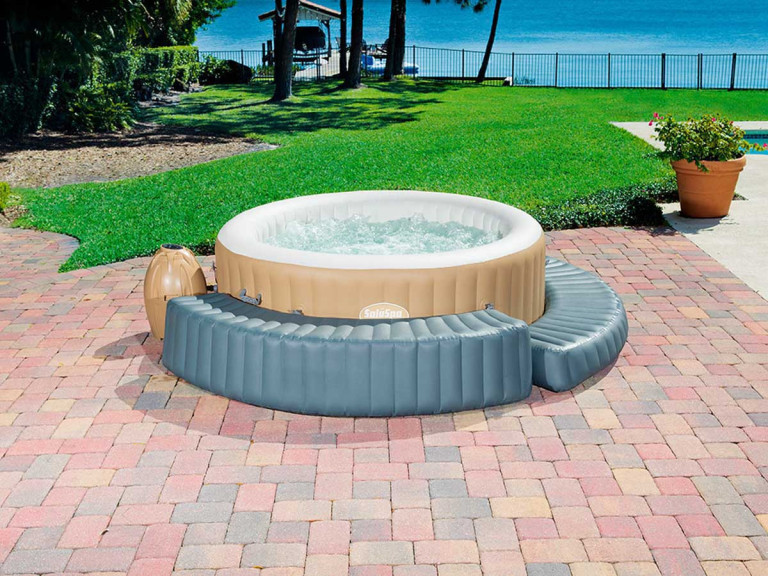 Wyposażenie dla 4/6-osobowego nadmuchiwanego spa "Lay-Z Spa Surround